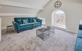 Host & Stay - 4 The Mount